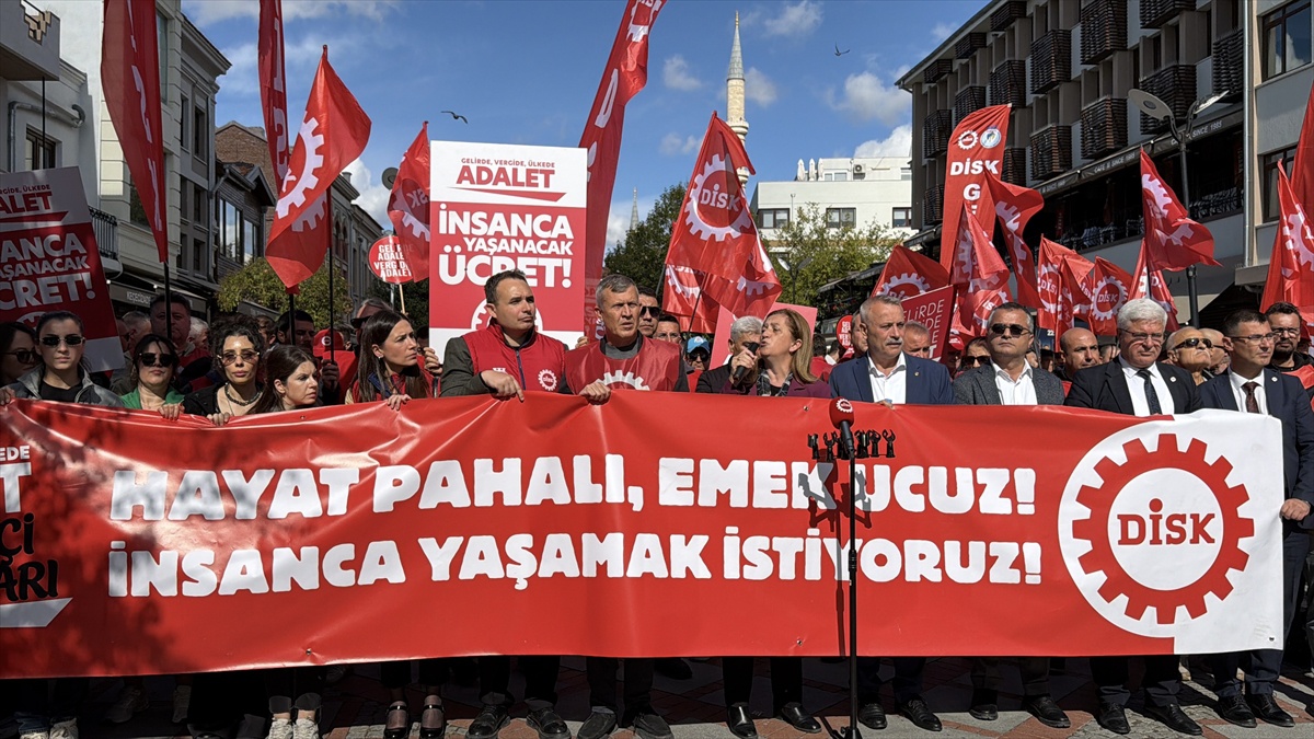 DİSK Genel Başkanı Çerkezoğlu, Saraçlar\'da emeklilere gelir artışı çağrısı yaptı