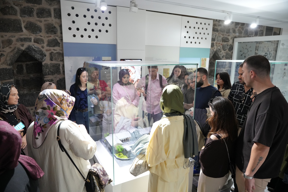 Diyarbakır Kültür Yolu Festivali\'nde ilk 5 günde 700 bin ziyaretçi ağırlandı