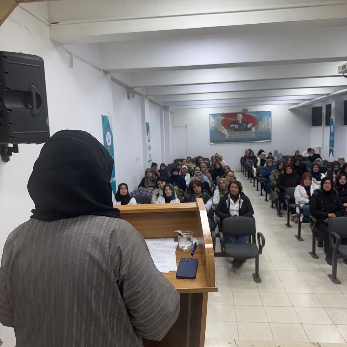 Elazığ\'da Halk Eğitimi Merkezinde kadının ailedeki rolü anlatıldı