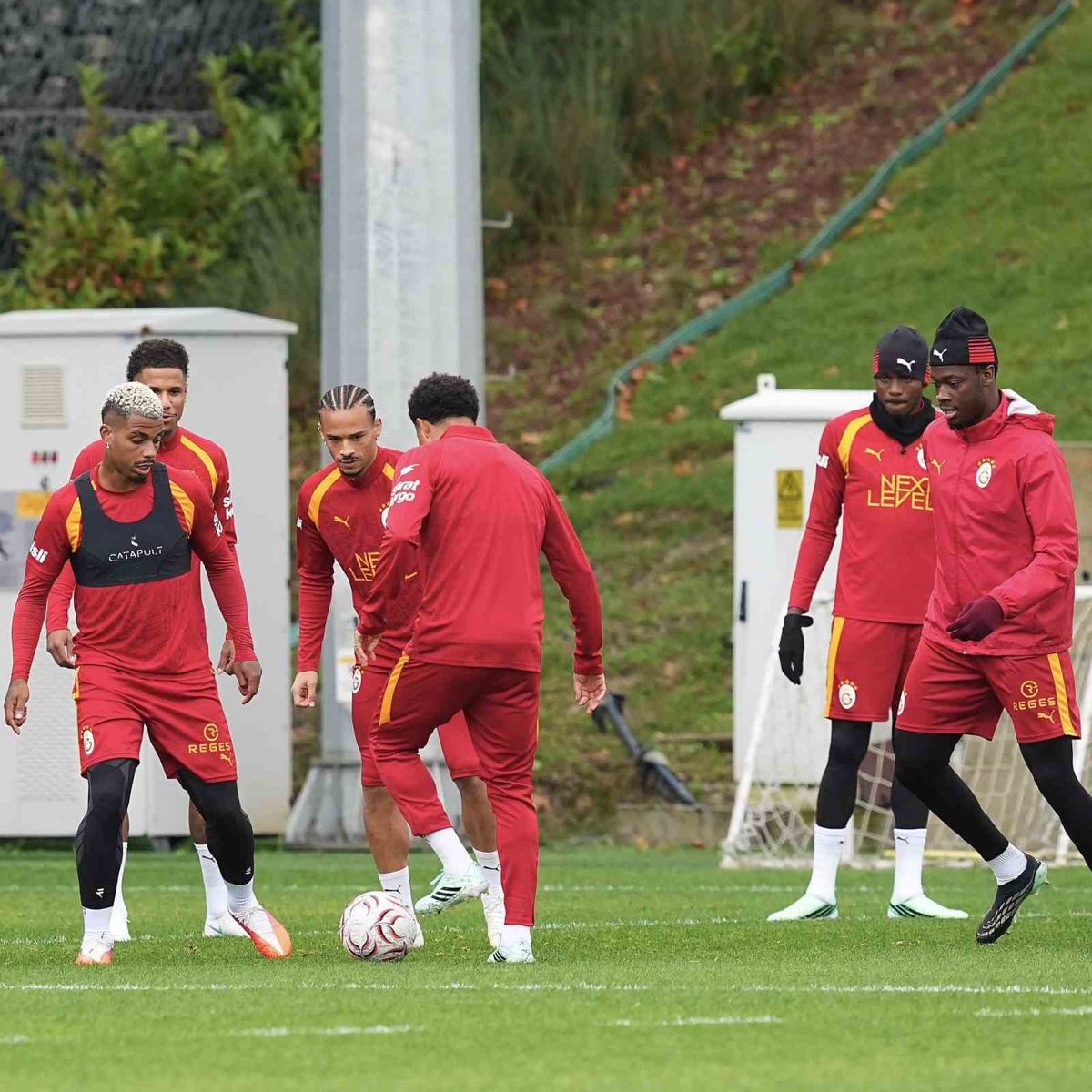 Galatasaray, yarın Gençlerbirliği deplasmanı öncesi hazırlığını tamamladı