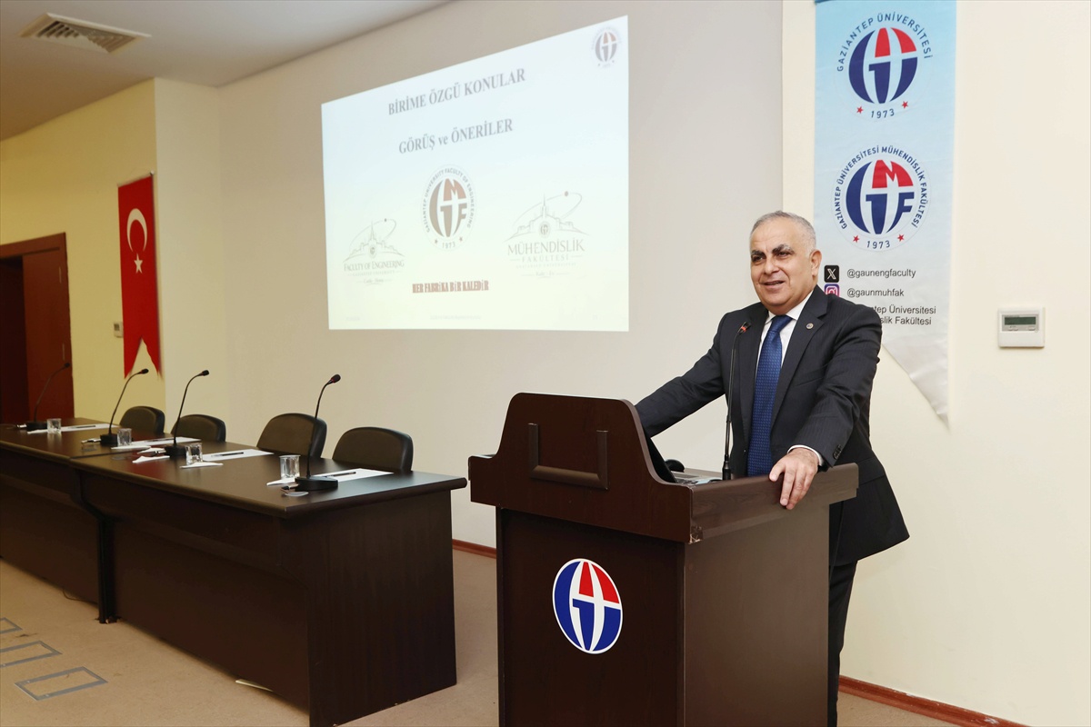 Rektör Doğan, GAÜN\'de 3 mühendislik bölümüne MÜDEK akreditasyon belgesini takdim etti