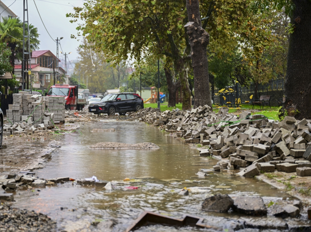 Kocaeli'nde eski muhtarın cansız bedeni bulundu! İki şehirde can kaybı 5'e yükseldi