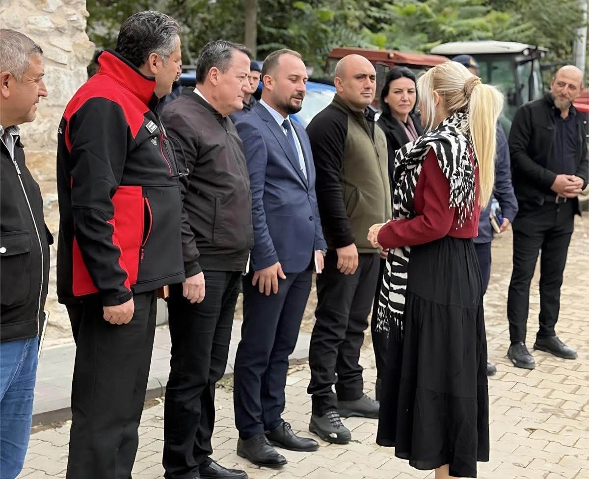 Kütahya Altıntaş Kaymakamı Yıldırım, Çakırsaz Hanı\'nda köylülerle buluştu