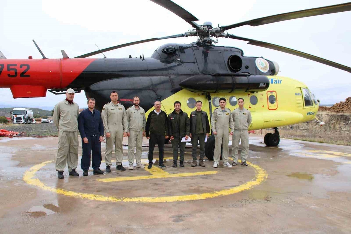 Kütahya Tavşanlı\'daki yangın söndürme helikopteri 2026 sezonu görevini tamamladı