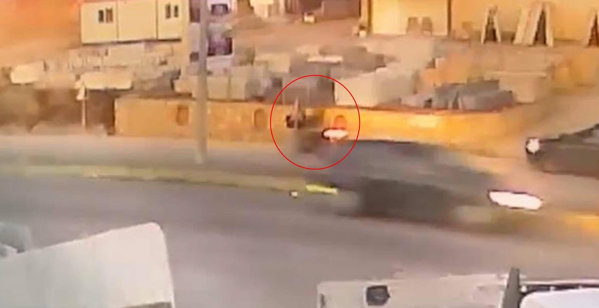 Bodrum\'da yolun karşısına geçmek isteyen Veli Özyıldırım\'a motosiklet çarptı, hastanede öldü
