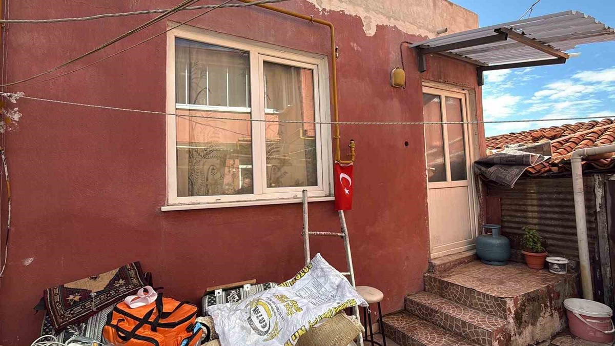 Muğla Menteşe\'de 76 yaşındaki adamın soba gazından zehirlendiği değerlendirildi