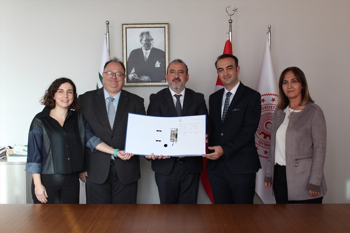 Trakya Kalkınma Ajansı Muratlı Devlet Hastanesinin ebe projesine destek verdi