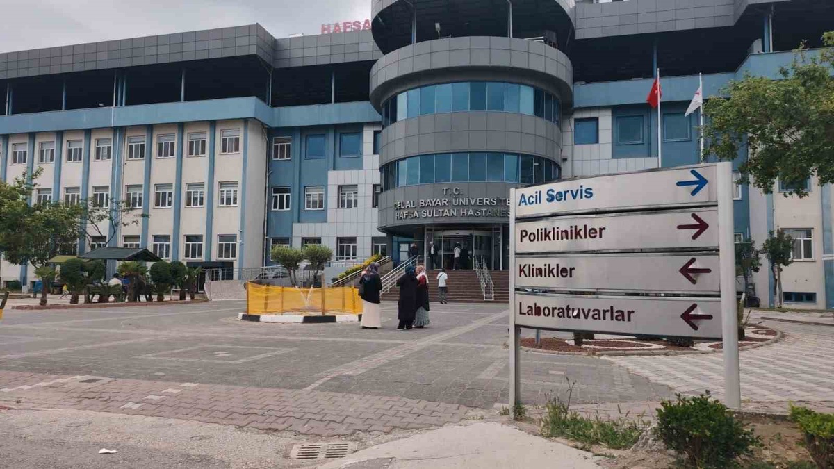 Meme kanseri aile öyküsü olmayan kadınlarda da görülüyor, mamografi ihmal edilmemeli