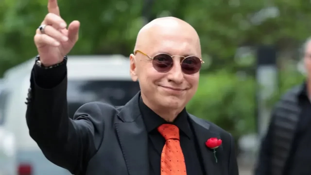 Şarkıcı Soner Olgun hayatını kaybetti