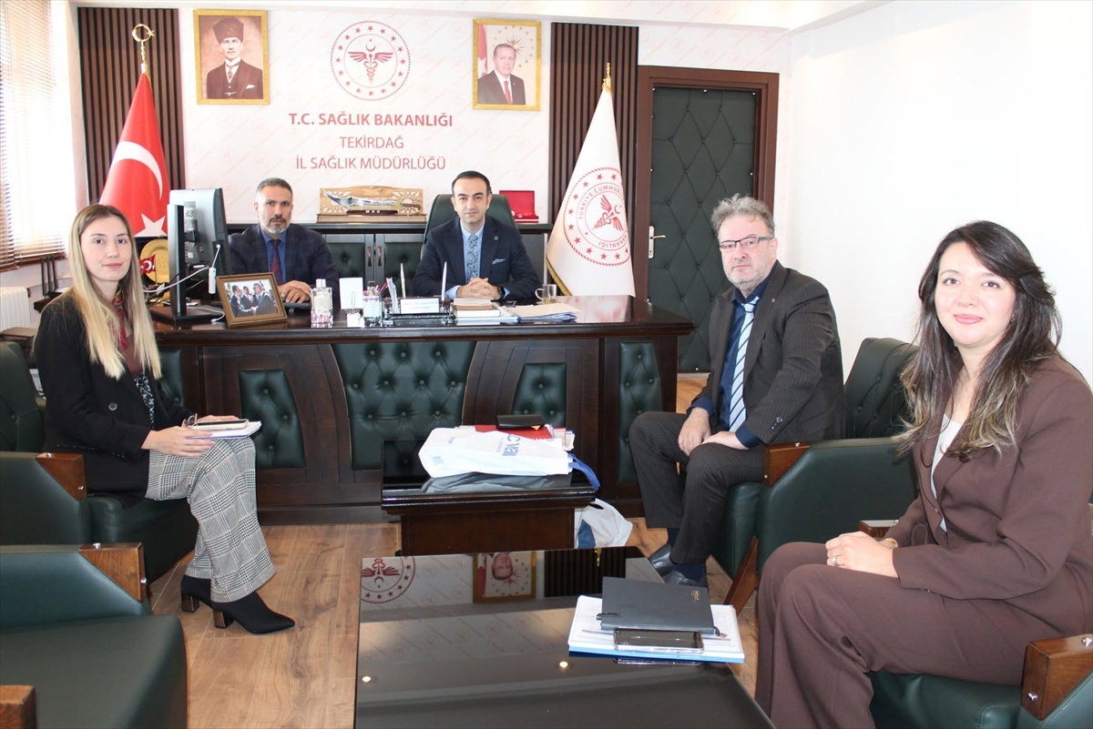 Tekirdağ\'da ilçe sağlık müdürleri hizmetlerin verimliliği için bir araya geldi