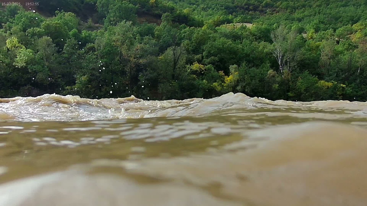 Tunceli Valiliği, debisi yüzde 30 artan Munzur Nehri için uyarıda bulundu