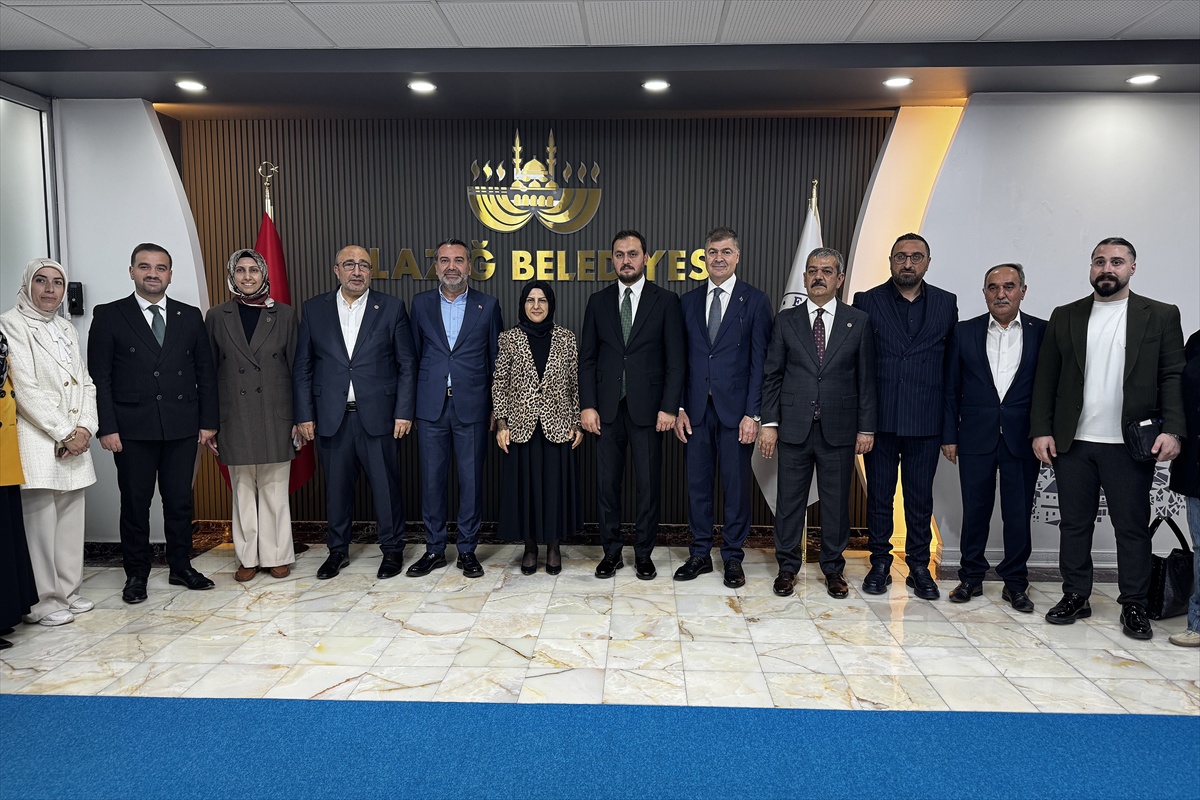 Terzioğlu, Elazığ\'da huzurevi, esnaf ve şehit ailelerini ziyaret etti