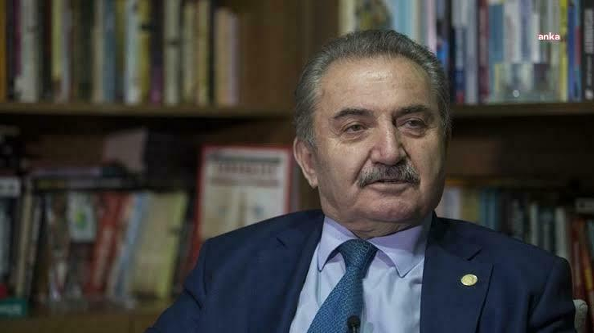 Zeybek: Muhalefet cumhurbaşkanı adaylığında birleşmeli
