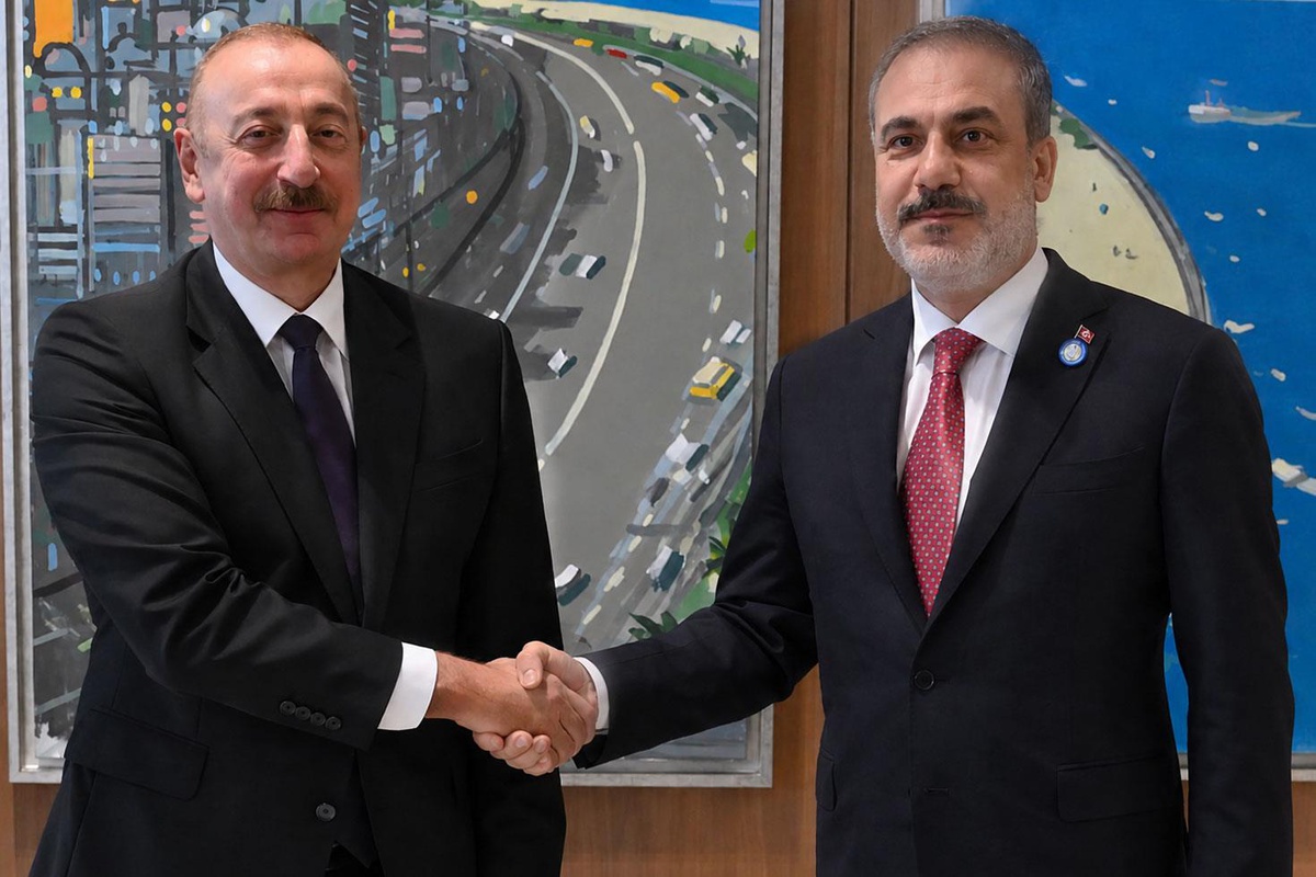 Bakü Büyükelçiliği, Fidan\'a yönelik gizli görüşme iddialarını yalanladı