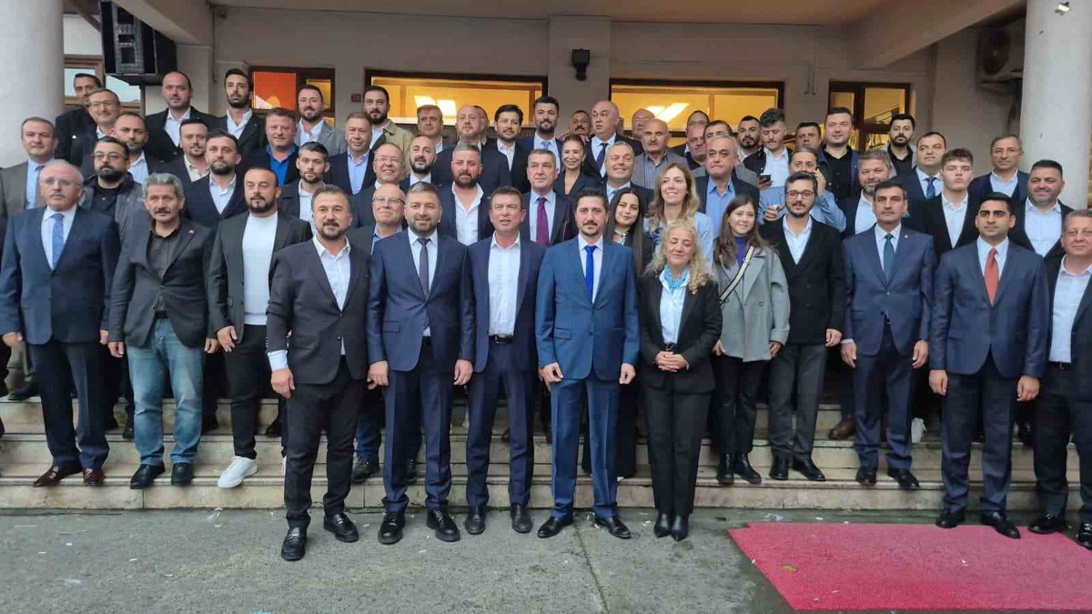 Bartın TSO seçiminde Onur Aldatmaz 683 oyla kazandı, kazananlar 800 metre yürüdü