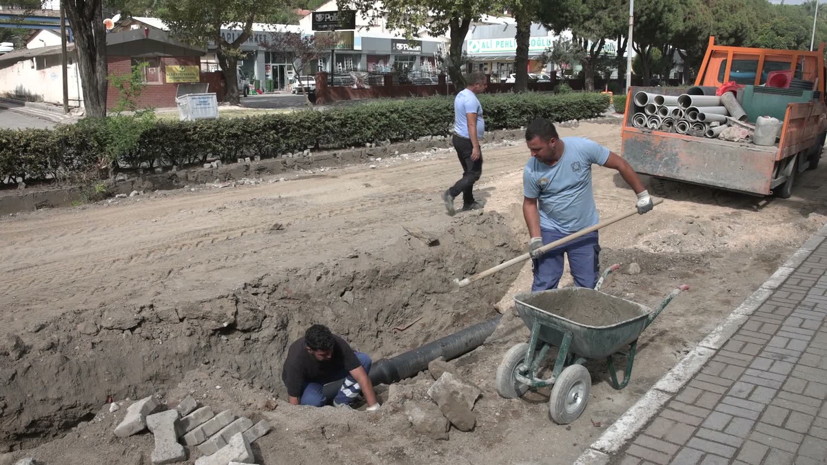 Bergama\'da 22 milyon liralık taşkın ve içme suyu yatırımında sona gelindi