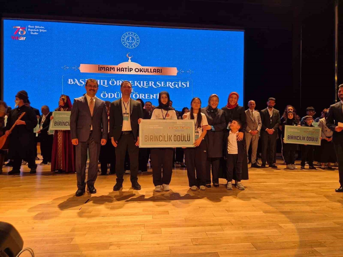 Bozüyük İmam Hatip öğrencilerinin masal ve animasyon projesi Türkiye birincisi oldu