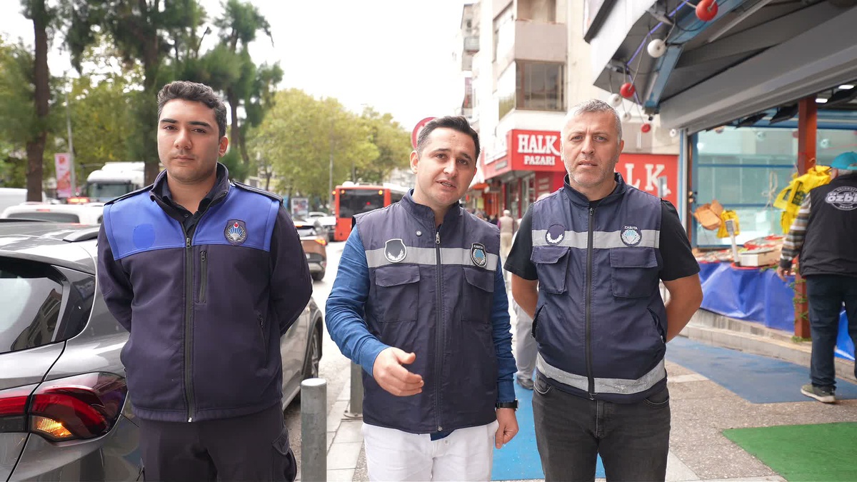 Buca Şirinyer\'de şarküteride tarihi geçmiş 109,5 kilogram ürüne el konuldu