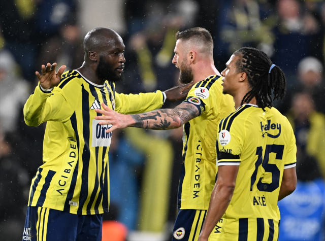 Derbi öncesi 3 golle 3 puan! Fenerbahçe ligde moral buldu