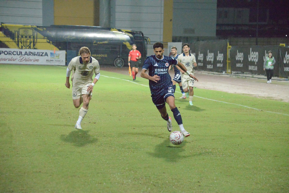 Enes Şahin\'in iki golüyle öne geçen Fethiyespor, Ankaragücü\'yle 2-2 berabere kaldı