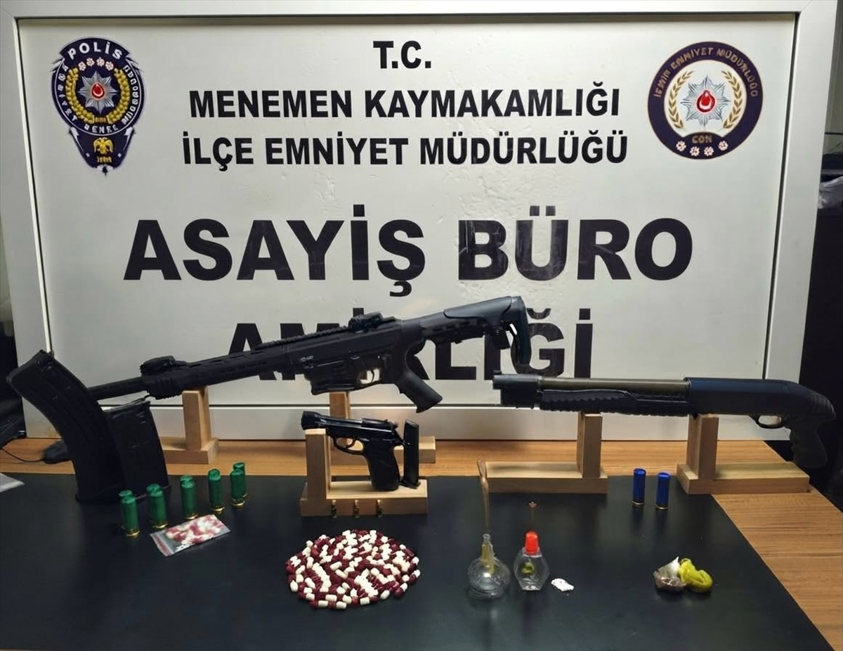 İzmir Menemen\'de uyuşturucuyla mücadele operasyonunda 44 şüpheli gözaltına alındı