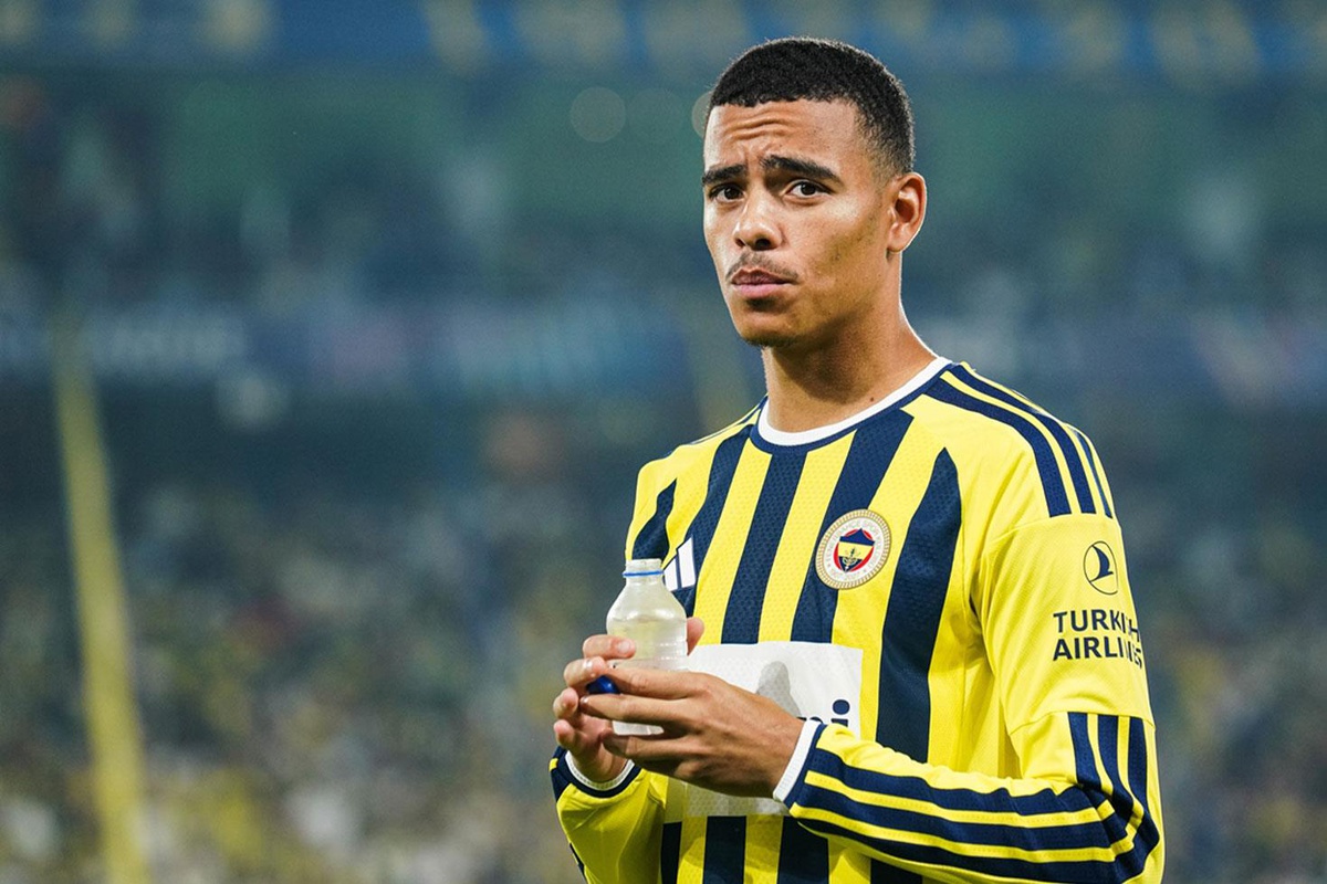 Kaçırdığı penaltılar pahalıya patlıyor! Greenwood\'a kötü haber