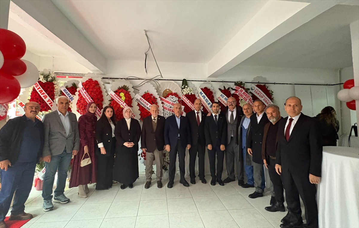 Kahramanmaraşlılar Derneği\'nin Gölbaşı\'ndaki açılışında Bakan Kirişci de yer aldı