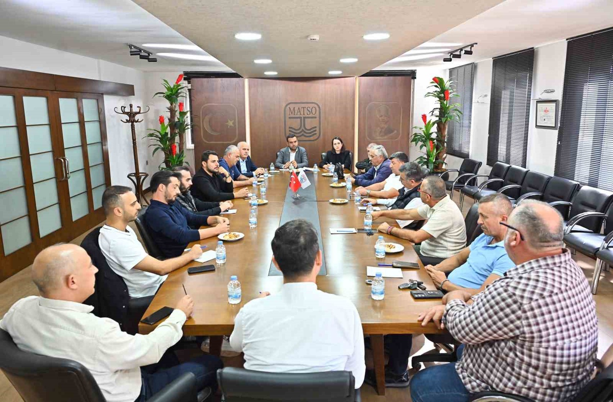 MATSO Manavgat\'ta zeytinyağı üreticileriyle toplandı, 2026\'da 3 bin ton bekleniyor
