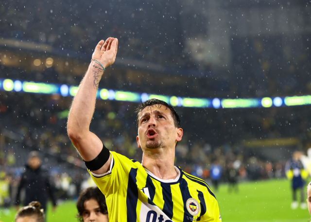 Mert Hakan Yandaş 568 gün sonra geri döndü, tribünler o sesle inledi