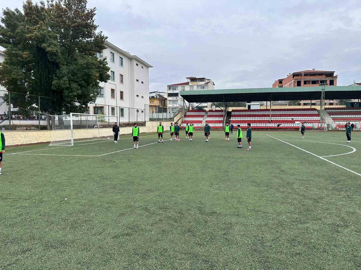 Osmanelispor, PGL\'de Hendekspor ile oynayacağı ilk maçın hazırlıklarını tamamladı