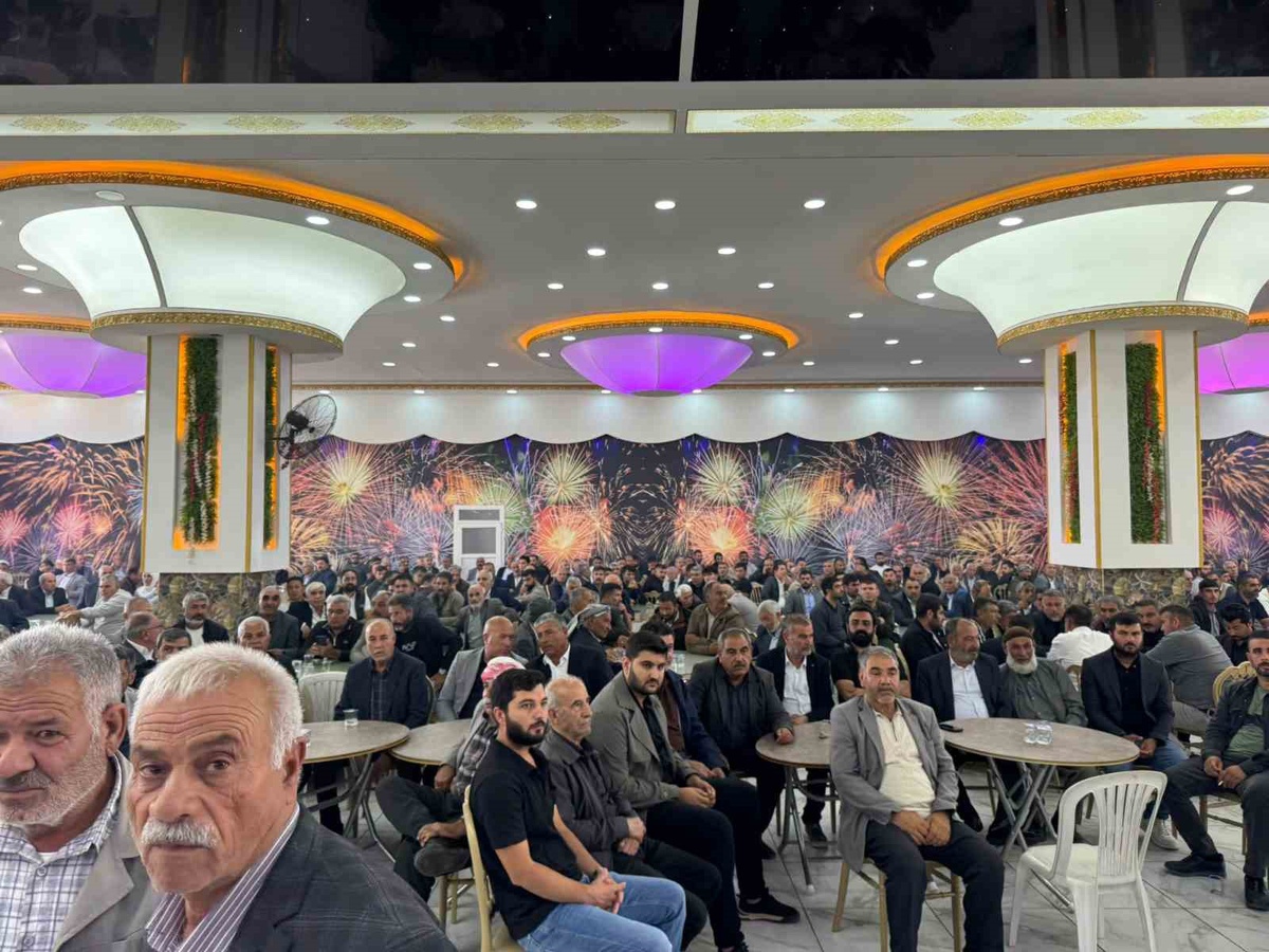 Şanlıurfa Viranşehir\'de 1 kişinin öldüğü aile husumeti Birecik\'te barışla sonuçlandı