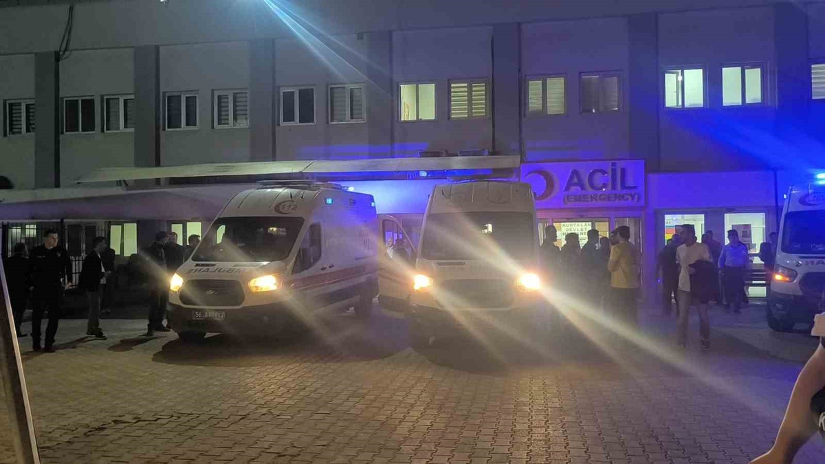 Siirt Kurtalan\'da 88 kişi gıda zehirlenmesi şüphesiyle tedavi edildi