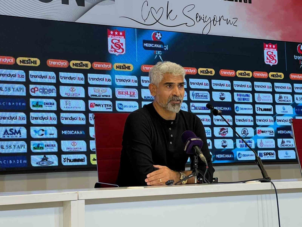 Sivasspor\'un 1-1\'lik Sarıyer maçında Taşdemir eksik kadronun yükünü anlattı
