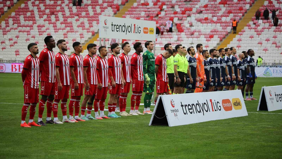 Sivasspor evinde Sarıyer ile 1-1 berabere kaldı; Manaj 30. dakikada eşitliği sağladı