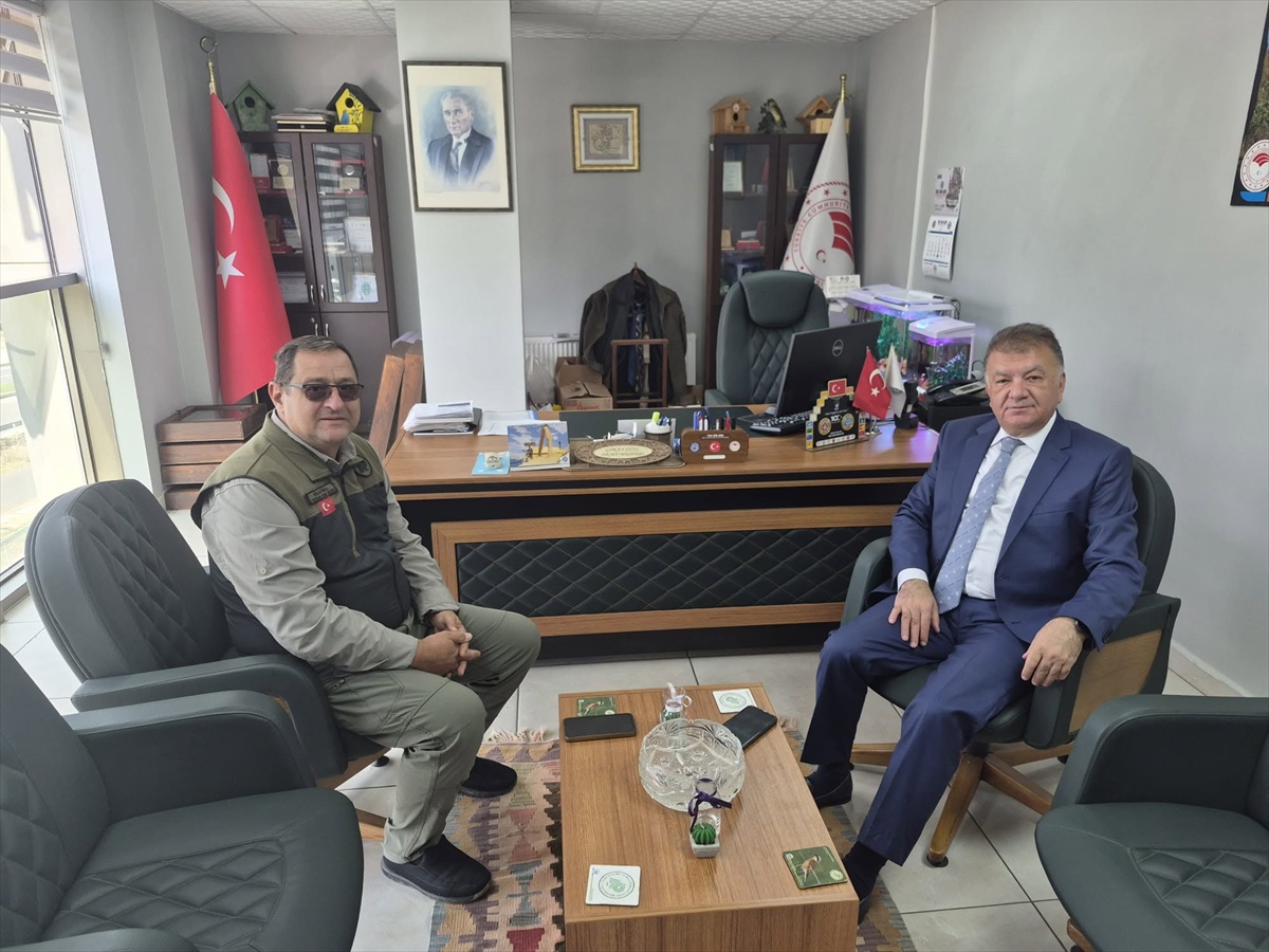 Tekirdağ Vali Yardımcısı Kaya, doğa koruma müdürlüğünde İnal\'dan bilgi aldı
