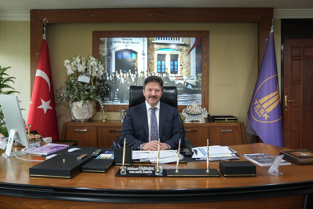 TESK Genel Başkanı Yiğiner esnafın prim gününün 7 bin 200\'e indirilmesini istedi