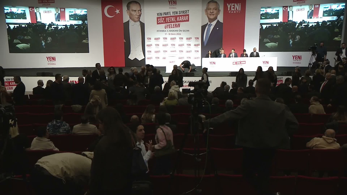 Zeynel Emre, kumpasların ülkeye maliyetini 500 milyar doların üzerinde açıkladı