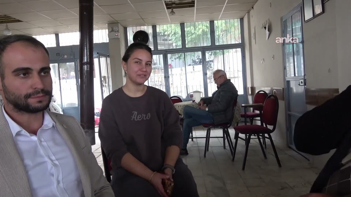 Germencik\'te köyüne dönen gastronomi mezunu kadın, kahvehanede tek kadın esnaf oldu