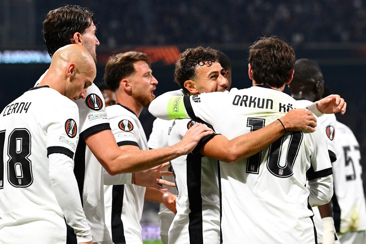 Beşiktaş\'ın Trabzonspor maçı kadrosunda sürpriz