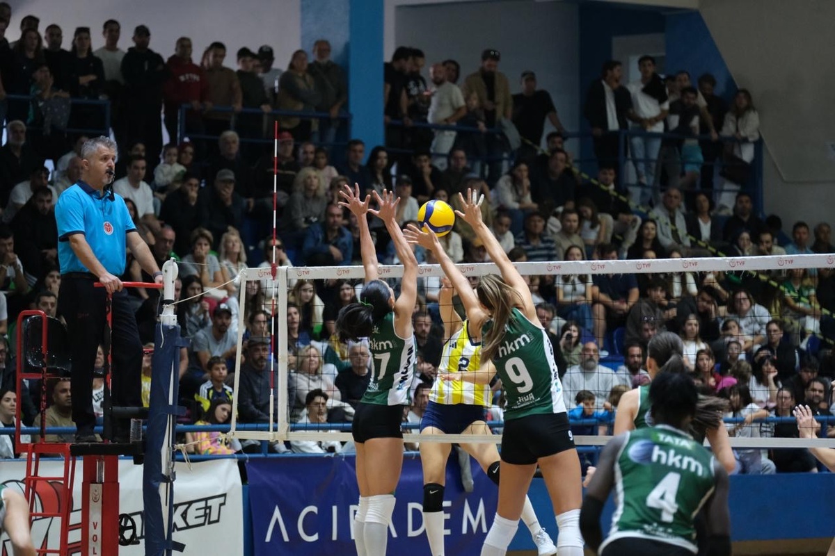 Bodrum Belediyesi Bodrumspor, 3. haftada Fenerbahçe Medicana\'yı 3-0 yendi
