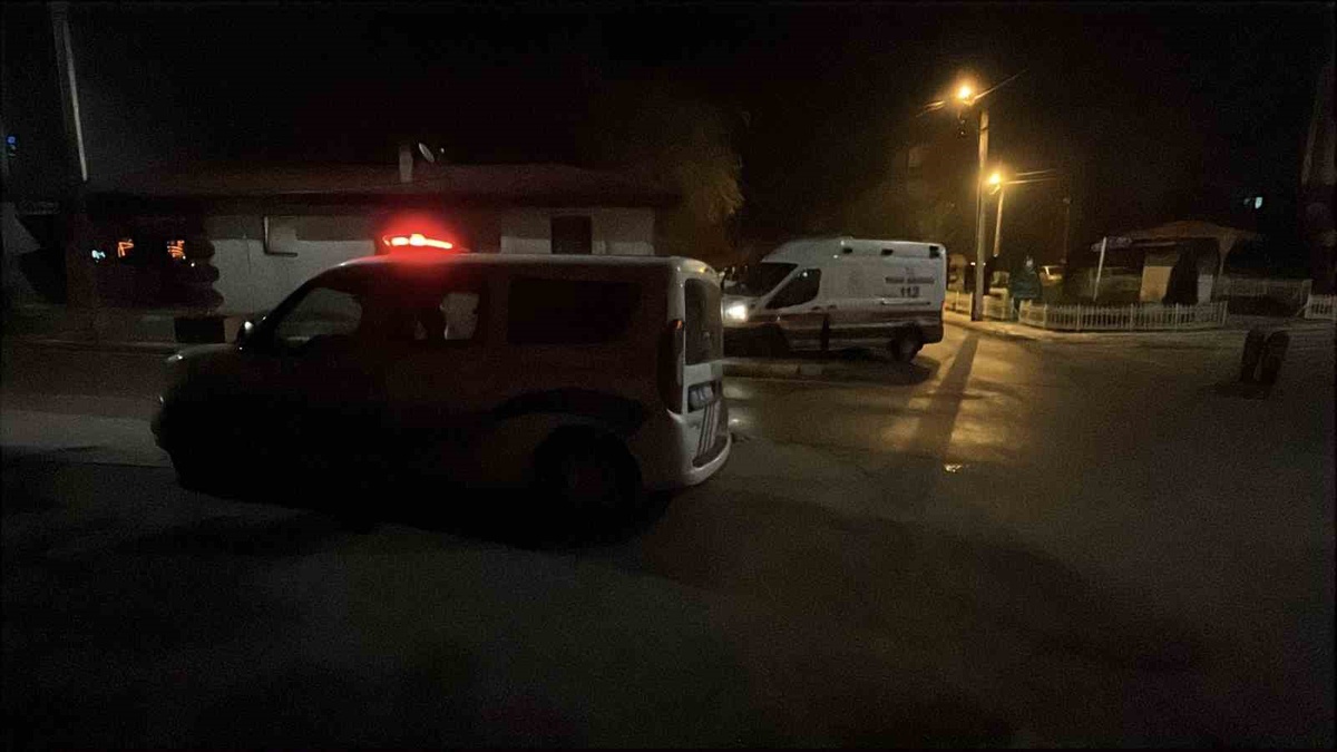 Çorum\'da 18 yaşındaki yabancı uyruklu şahıs bıçaklı saldırıda yaralandı