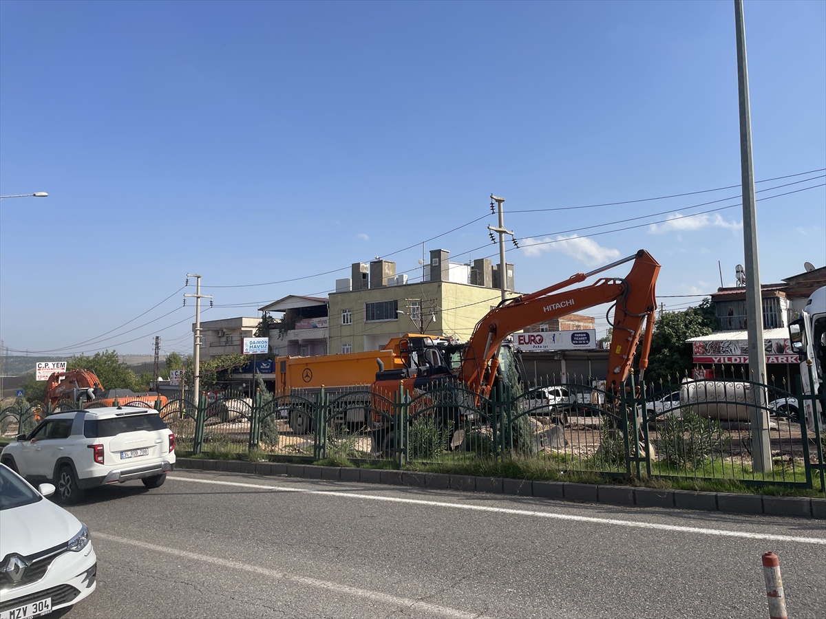 DİSKİ altyapı çalışmasında TEİAŞ hattı zarar gördü, Sur ve Yenişehir\'de kesinti var