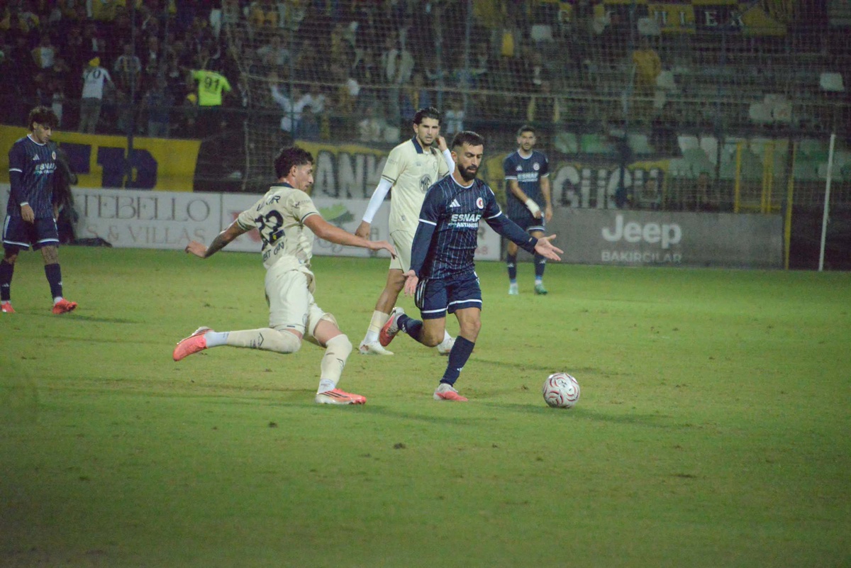İki kez öne geçen Fethiyespor, Ankaragücü ile 2-2 berabere kalıp 5 puanda kaldı