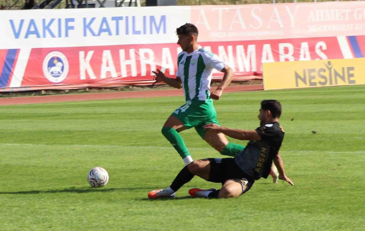 Kahramanmaraş İstiklalspor, Görkem Bitin\'in iki golüyle Serikspor\'u 4-1 yendi