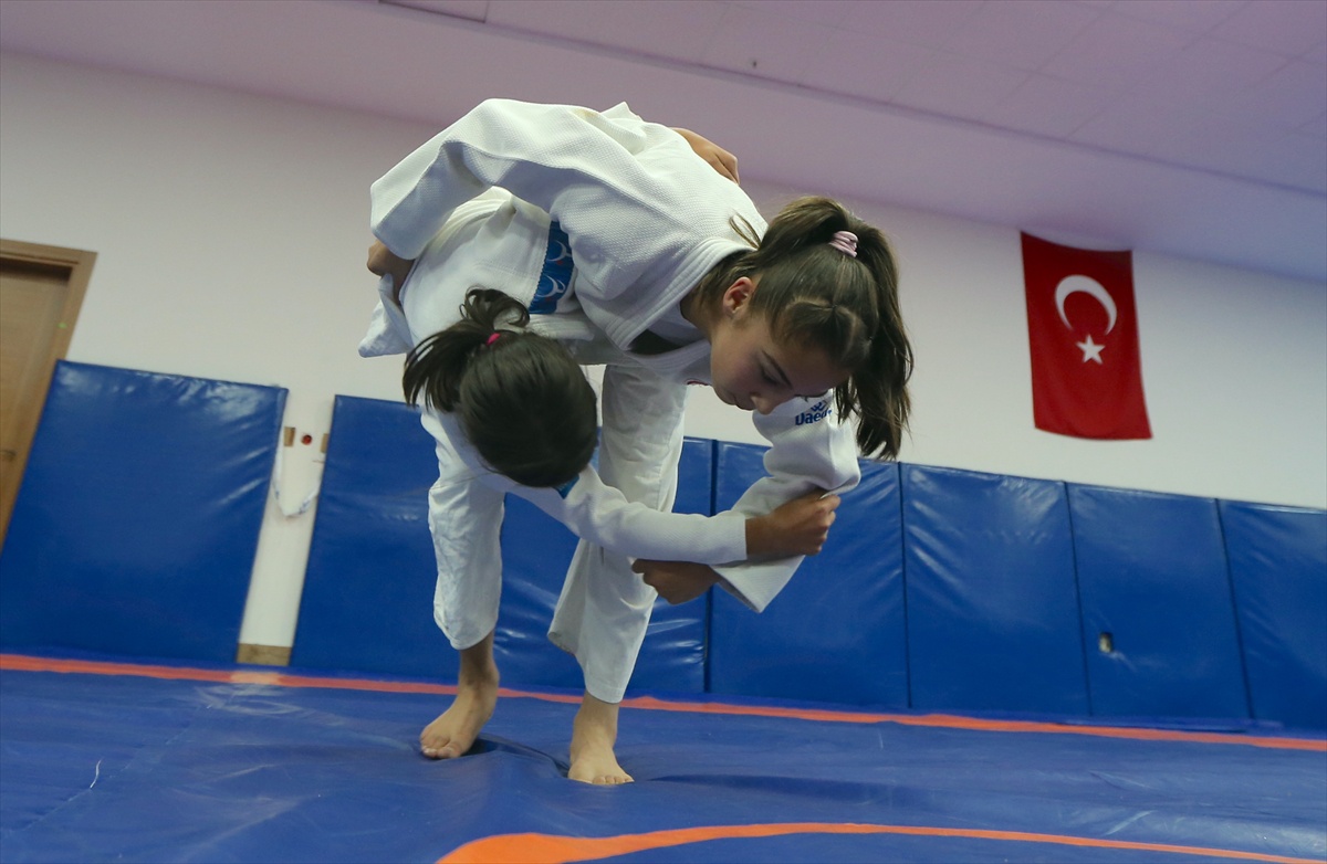 Avrupa ikincisi judocu Şeyma Ülbeği, kasımda dünya şampiyonluğu için hazırlanıyor