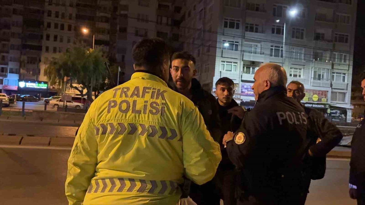 Kayseri\'de refüje çıkan alkollü ve ehliyetsiz sürücüye 265 bin TL ceza: Kamera kayıtları yalanı çürüttü