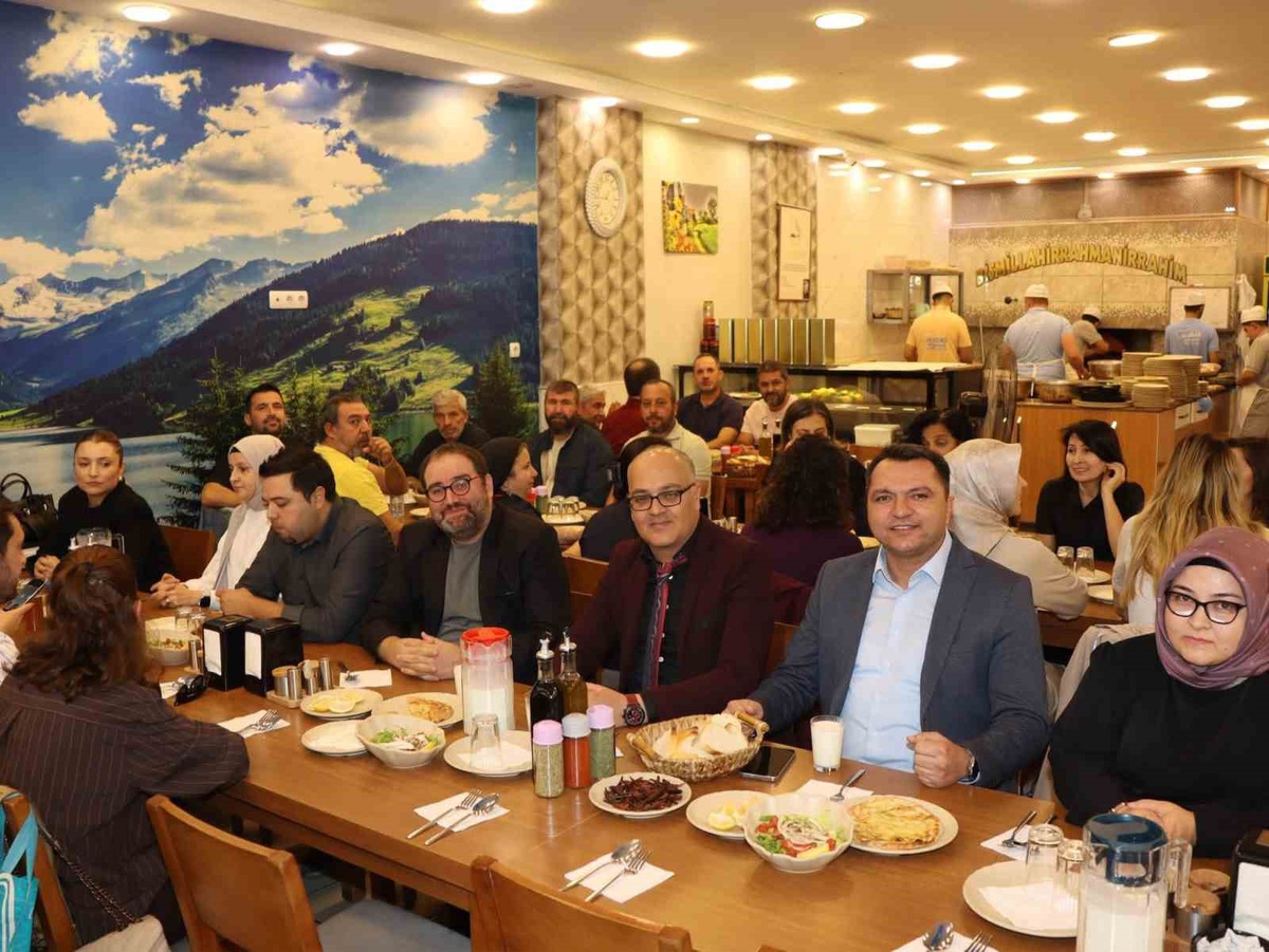 Koçarlı Kaymakamı Taşkın, Robofest hazırlıklarını personelle değerlendirdi