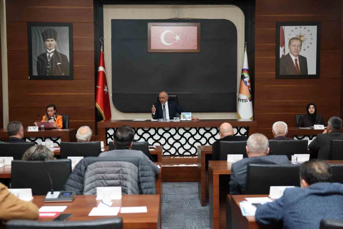 Körfez Belediyesinin 2027 tahmini bütçesi 4 milyar 292 milyon lira olarak onaylandı