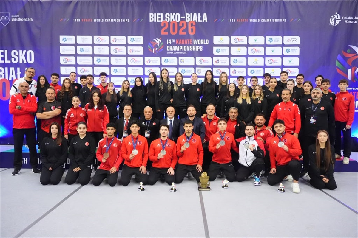 Bielsko-Biala\'daki Dünya Karate Şampiyonası\'nda Türkiye 4 gümüş ve 2 bronz aldı