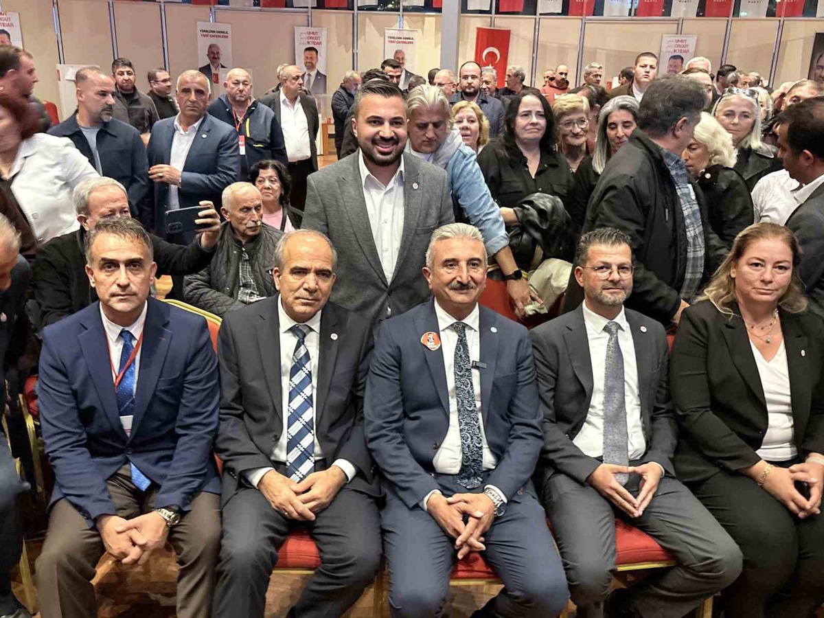 Nihat Yeşiltaş, Yeni Parti Bursa İl Başkanlığı seçimini 7 bin 59 oyla yeniden kazandı